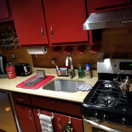 Spacious Fully Furnished Harlem Apartment Near Morningside Park นิวยอร์ก ภายนอก รูปภาพ